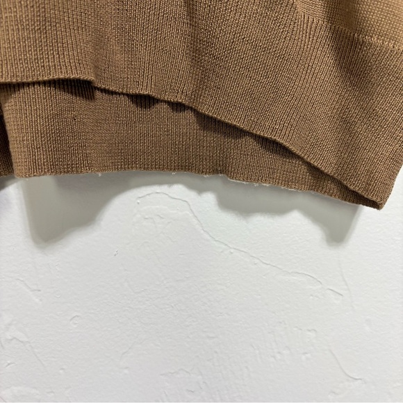 Cullen Men's V Neck 100% Silk Sweater Tan Camel Neutral XL Pullover - Picture 4 of 8